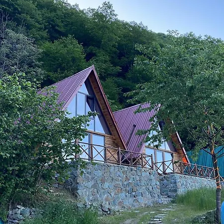 Bizim O'ra Kueme Evleri &