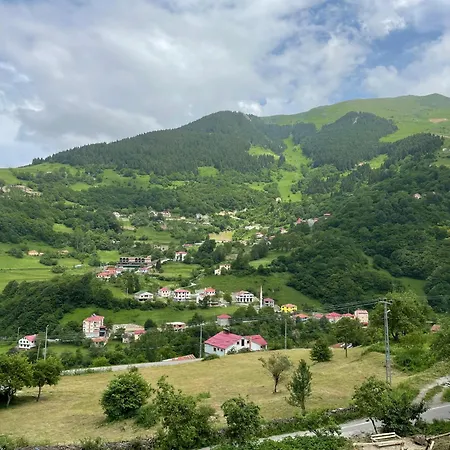 Bizim O'ra Kueme Evleri &